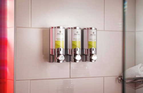Belltown Hotel | Fun and Funky Room w/Tub Near Seattle Waterfront & Space Needle, Pets Welcome!