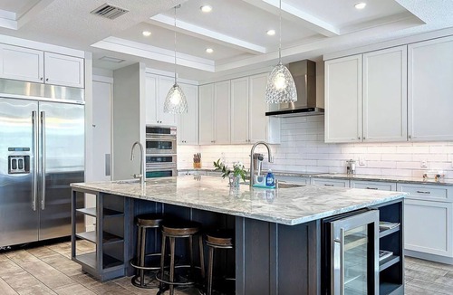 Siesta Key House | Garage Parking, King beds-NO Bunks, Pool & Private Beach Access-No Crowds