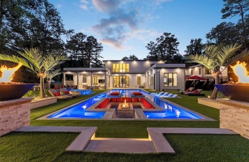Buckhead House | Gated Private Luxury Resort in Buckhead, Atlanta