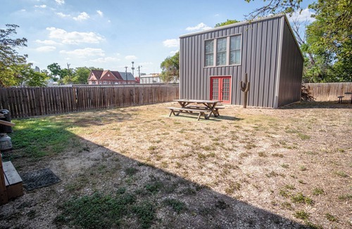 Nevada Street Cottage | Gorgeous, Family-friendly Home Near Downtown