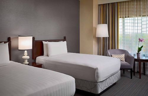 Gwinnett Place Hotel | Great Relaxing Overnight Stay! 4 Comfortable units near McDaniel Farm Park