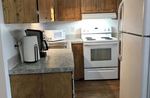 North Star Apartment | Ground Floor End Unit in Midtown Anchorage