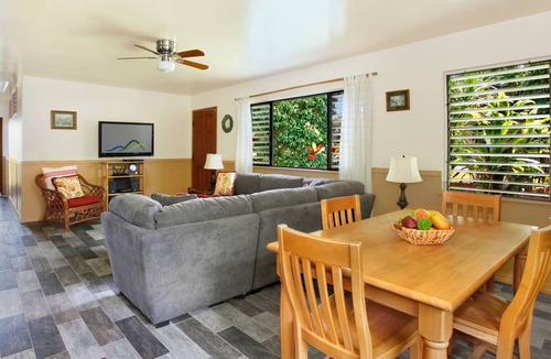 Kilauea House | Hale Kai Kalani - Hosted By Parrish Kauai - Quaint cottage near the beach & bedr