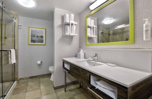 Jackson Hotel | Hampton Inn & Suites Jackson