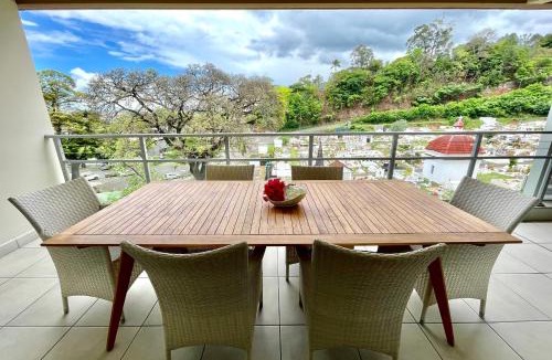 Faaa House | Hanitea flat at the entrance of Papeete 1bdr - Wi-Fi - park - 3 pers