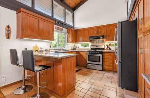 Hawaii Kai House | Hawaii Kai Studio with Ocean Views, Large Lanai, Koi Pond & W/D