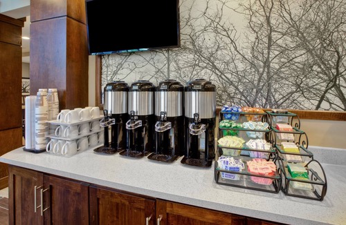 Benton Harbor Condo | Hearing-Accessible King Suite w/Free Breakfast