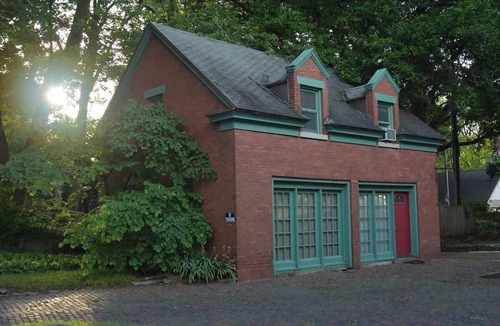 West Washington Apartment | Historic Studebaker Carriage House- Lower Level