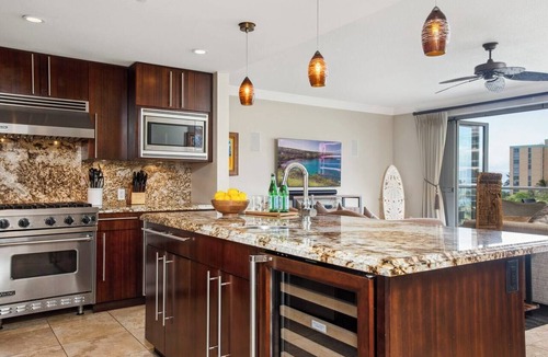 Kaanapali Condo | Honua Kai | Ocean View 3 BR Sleeps 8 | Car Incl. w/6+ Nights | HKH-503 by KBM