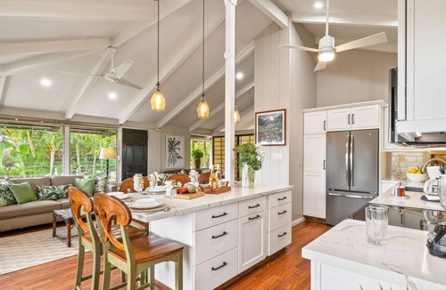 Kaanapali Cottage | International Colony Club –Dual Cottage Retreat, 4 bedrooms/Sleep 12 in total.