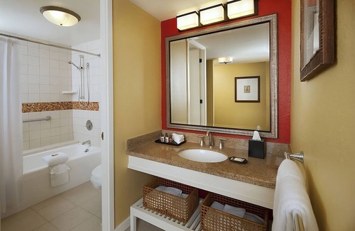 Keauhou Hotel | Island Hopping! Resort View, Oceanfront, Game Room, Onsite Restaurant and Bar