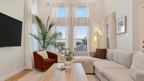 Stockton House | J Street by AvantStay