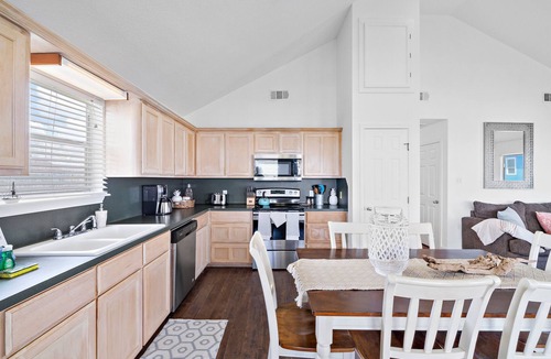 San Luis House | Jolly Roger|BeachBox|Close Beach Access/Firepit!