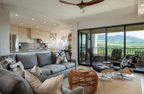Kaanapali Condo | Kaanapali Alii: Recently-renovated, Platinum-rated, with amazing top floor views