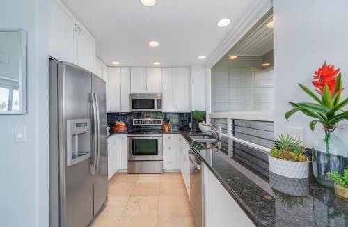 Napili House | Kapalua Bay Villas 20G4 · KBV 20G4 Updated OceanFront for Whale