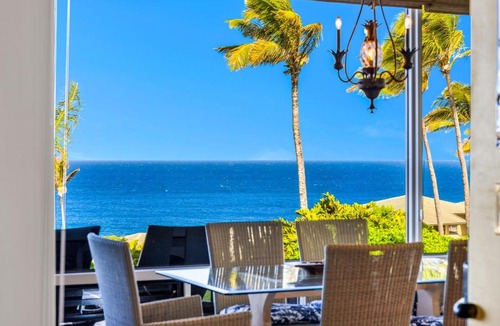 Napili Apartment | Kapalua Bay Villas Ocean View 6 BR Sleeps 20 Steps to Beach Complimentary Car with 6 Nights KBV ML-1978 by KBM