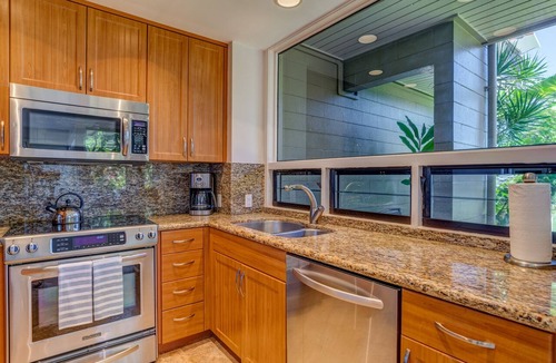 Napili Condo | KBV 12G4 1BD Luxury and Sunsets- Quam Properties