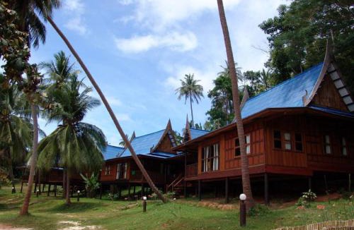 Bang Saphan Noi Resort | Koh Talu Island Resort