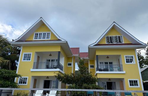 La Passe Apartment | La Digue Coral Self Catering Apartments-Beachfront