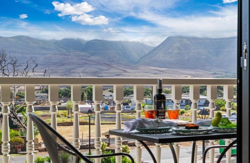 Historic Lahaina Front Street Apartment | Lahaina Shores Beach Resort 206