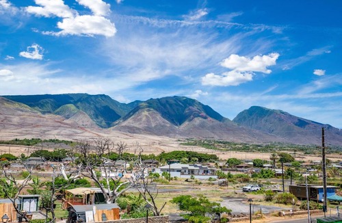 Historic Lahaina Front Street Apartment | Lahaina Shores Beach Resort 206