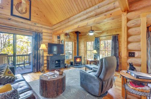 Ridges Over the Lake House | Lake Blue Ridge Cabin by the Chatahoochie Forest
