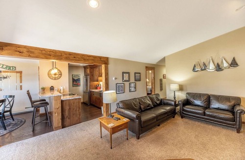 Dillon Apartment | Lake Cliffe #303, Building E By Summit County Mountain Retreats