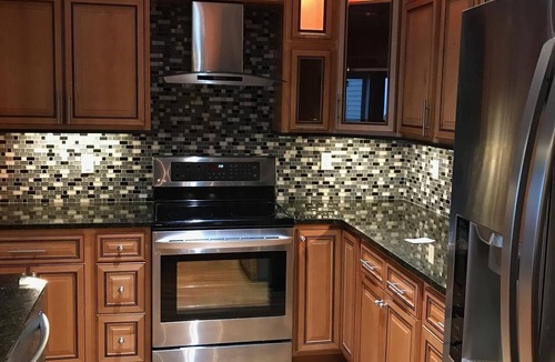 Geneva-on-the-Lake Condo | LAKEFRONT CONDO #309 2BR/2BA-sleeps 4-private balcony/beach and wine tours!