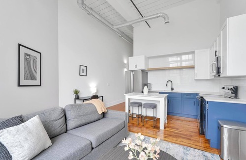 Greenville Apartment | Landing at The American Spinning Mill - 1 Bedro.