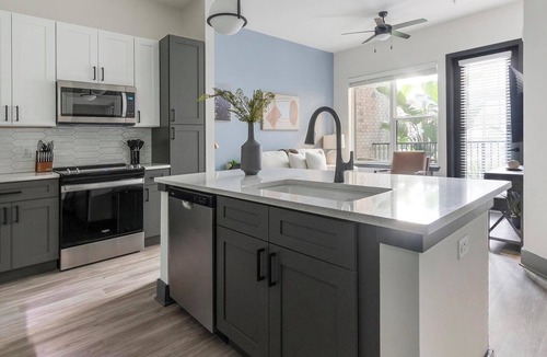 Southbank Apartment | Landing | Incredible 1BD, Yoga Studio