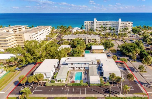 Deerfield Beach Apartment | Largest Studio at Pier Walk Pets OK