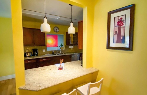 Las Vegas House | Las Vegas Pool House! Ranch Home With Salt Pool and High Speed Internet Close Drive to Strip.