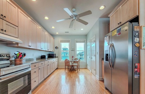Surf City House | Lucky Enough – Pets Welcome, Ocean Views Included
