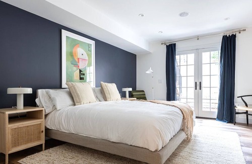 Columbus House | Luxurious and Spacious Townhome Walking distance to Back Bay, The Common, & more