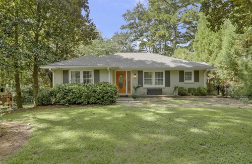 North Buckhead House | *Luxurious Buckhead Living: Discover Your Dream Home*