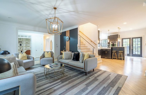 Buckhead House | Luxury 6 Br 5 Ba For Groups in Buckhead Atlanta, close to everything you need!