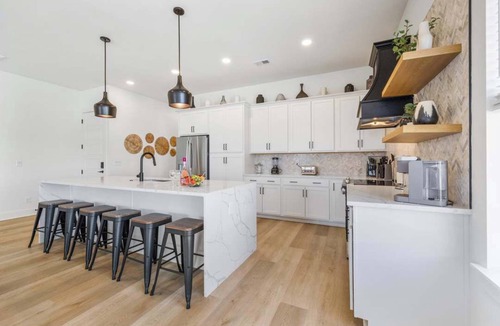 Long Bay Estates House | Luxury Beach House w/Access to Remote Beach
