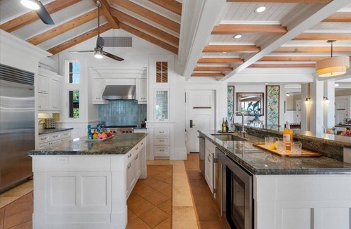 Kaanapali House | Luxury, Beachfront- Ka'anapali Beach, Pool & Hot Tub!