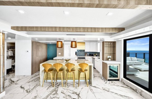 Mid Beach Apartment | Luxury Oceanfront Condo 2BR 2.5BA with 700Sqft Terrace, Sauna, Resort Amenities & Pools 1501