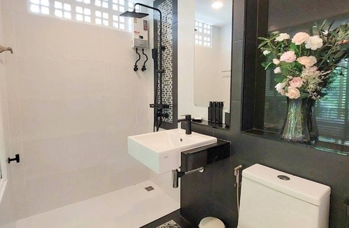 Khlong Sok Resort | Magical Mountain View Resort
