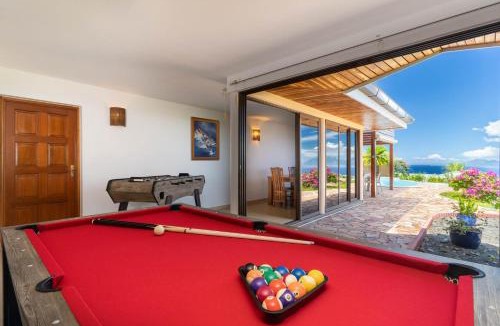 Punaauia Villa | Magnificent 5 Br Villa with pool: amazing views