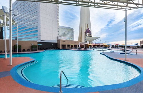 Gateway District Hotel | Making The Best Memories Along The Way! Onsite Pool, Game Room and Casino!