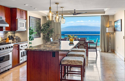 Honokowai Condo | Maui Resort Rentals: Honua Kai Konea 550 – 5th Floor Ocean Front Crown Jewel 3BR w/B.B.Q on Balcony