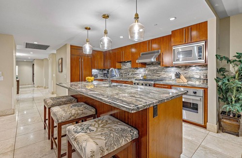 Honokowai Condo | Maui Resort Rentals: Honua Kai Konea 550 – 5th Floor Ocean Front Crown Jewel 3BR w/B.B.Q on Balcony