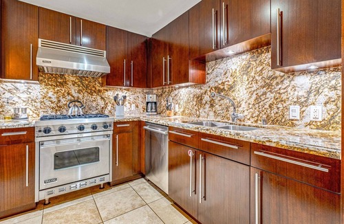 Honokowai Condo | Maui Resort Rentals: Honua Kai K725 - 7th Floor 3BR w/Ocean Views in Every Room!
