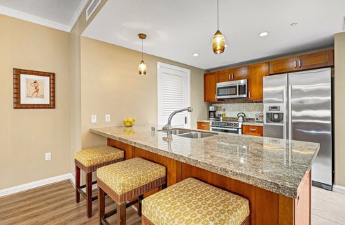 Honokowai Condo | Maui Resort Rentals: Honua Kai Konea 545 - Spacious 5th Floor 2BR w/Fantastic Ocean Views