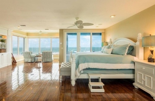 Melbourne Beach Villa | Melbourne Beach Oceanfront Villa w/Pool by RedAwning