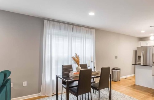 Lowry Hill East House | Modern 3 Bed 3 Bath Condo in Uptown