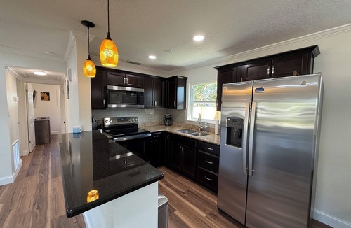 Ocoee House | Modern Central Florida Home Ideal for Short or Extended Stays!