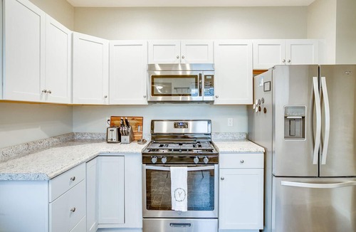 South Bend House | Modern Home, Walking Distance to Notre Dame and Downtown South Bend